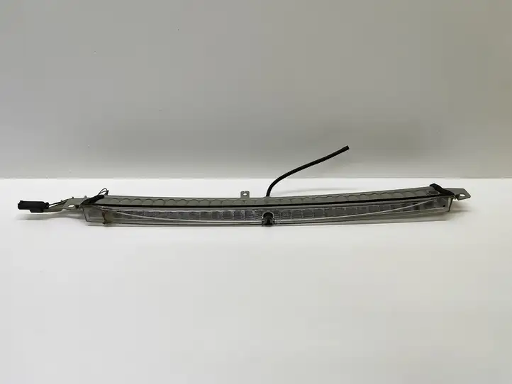 BMW 5 E60 E61 (2004 - 2010) 6925902 Дополнительный стоп фонарь — фото 3