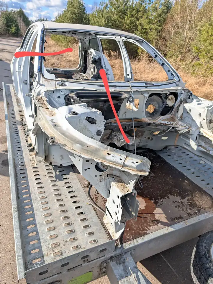Volvo V60 (2018 - ) Лонжерон кузова — фото 2