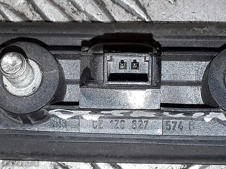 Skoda Octavia Mk2 (1Z) (2004 - 2013) 1z0827574b Кнопка открытия задней двери — фото 5