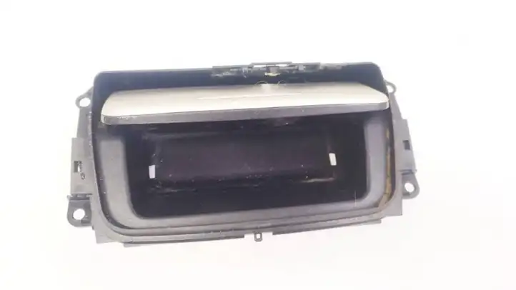 BMW 3 E90 E91 (2005 - 2012) 51167132376 Вещевой ящик — фото 1