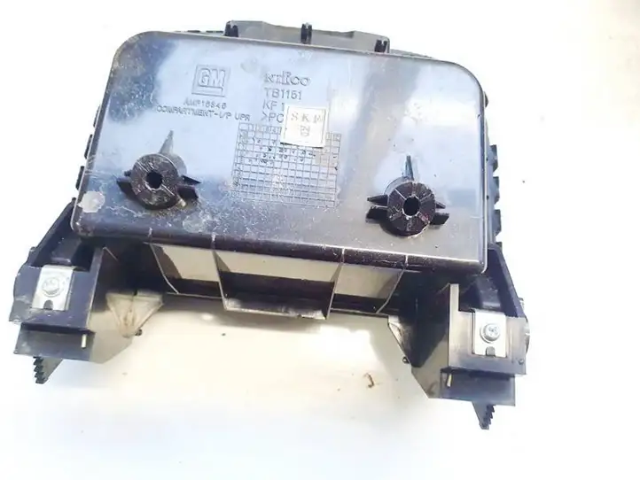 Chevrolet Captiva (2011 - 2013) tb1151 Вещевой ящик — фото 2
