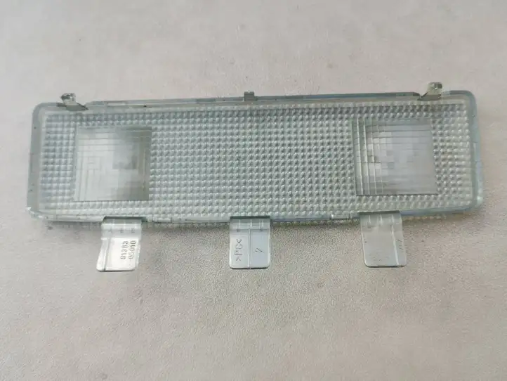Toyota Avensis T250 (2003 - 2006) 8126305230 Передняя подсветка — фото 9