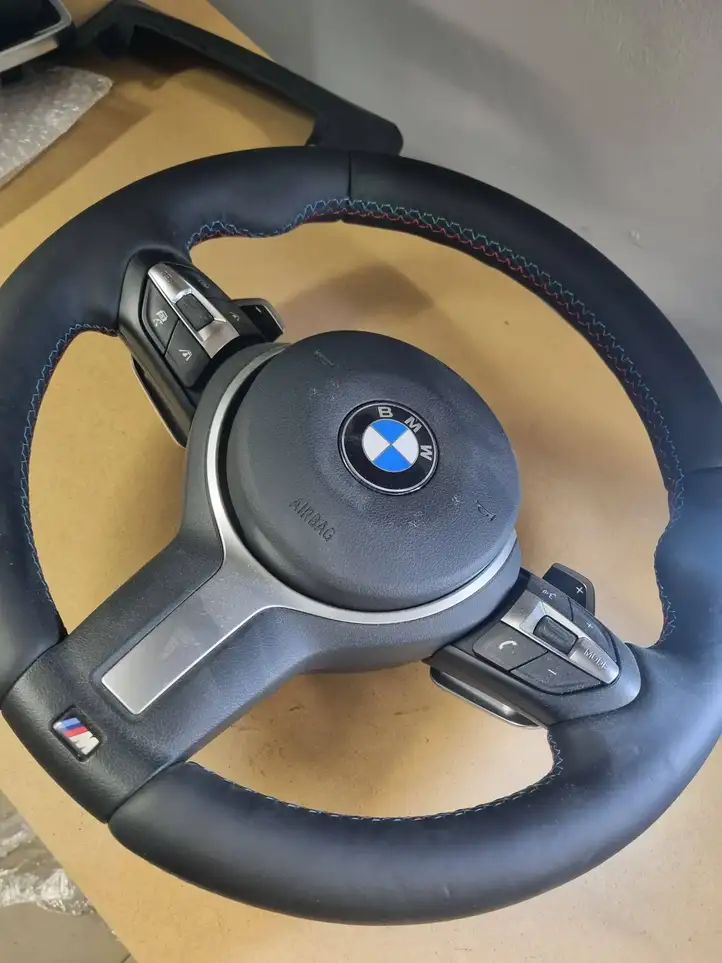 BMW 3 F30 F35 F31 (2012 - 2018) 32307847607 Оплётка рулевого колеса — фото 1
