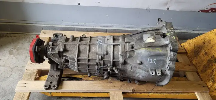 Lexus IS 220D-250-350 (2005 - 2010) Y8F00397 Механическая коробка передач, 6 передач — фото 1