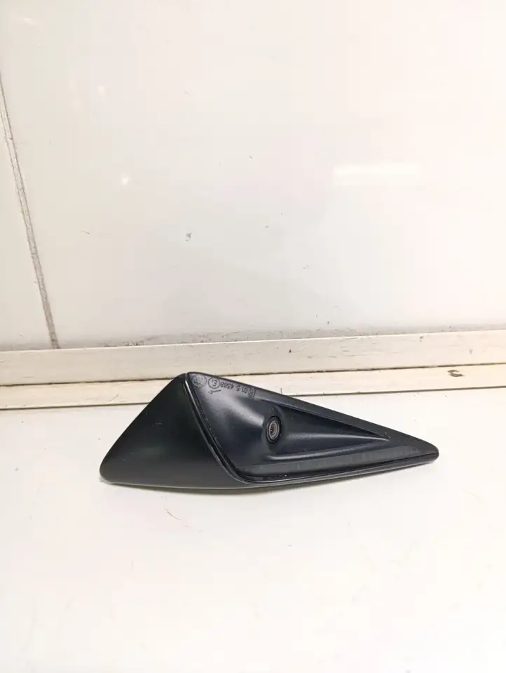 Tesla Model 3 (2017 - 2023) 112510750J Боковая камера в крыле — фото 1