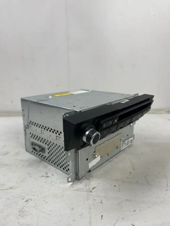 BMW 5 E60 E61 (2004 - 2010) 9222874 Навигационные карты CD/DVD — фото 2