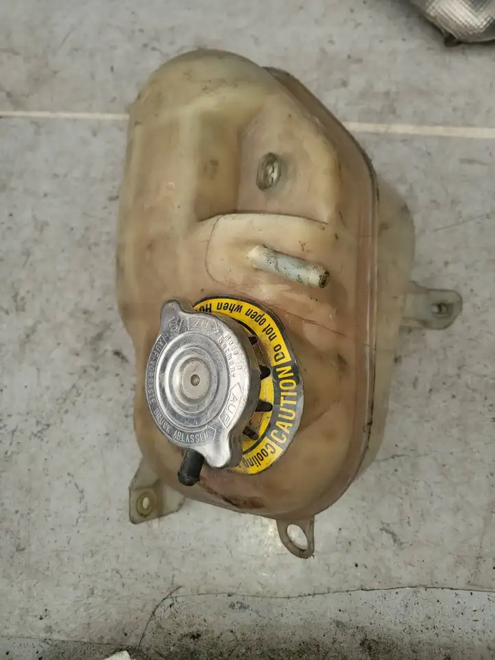Jeep Grand Cherokee (WJ) (1998 - 2004) 52079505 Бачок тормозной жидкости — фото 1