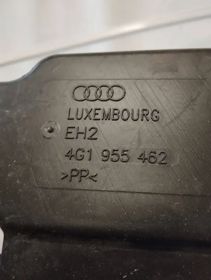 Audi A6 C7 (2011 - 2014) 4G1955462 Бачок омывателя стекла — фото 3