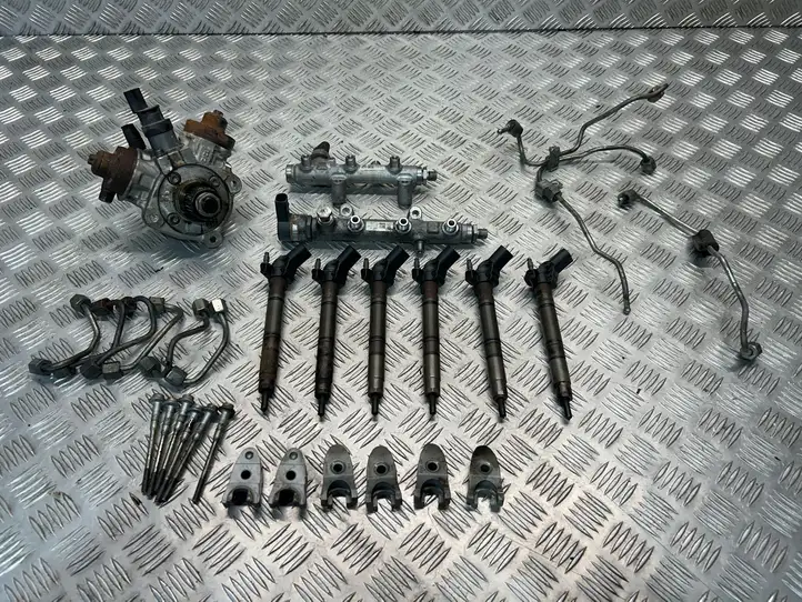 Audi A4 S4 B8 8K (2011 - 2015) 059130755CA Комплект системы впрыска — фото 1