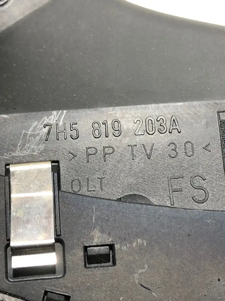 Volkswagen Multivan T5 (2003 - 2015) 7H5819203A Боковой воздушный дефлектор — фото 4
