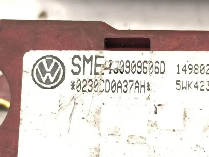 Volkswagen Golf IV (1998 - 2005) 1J0909606D Датчик удара SRS — фото 2