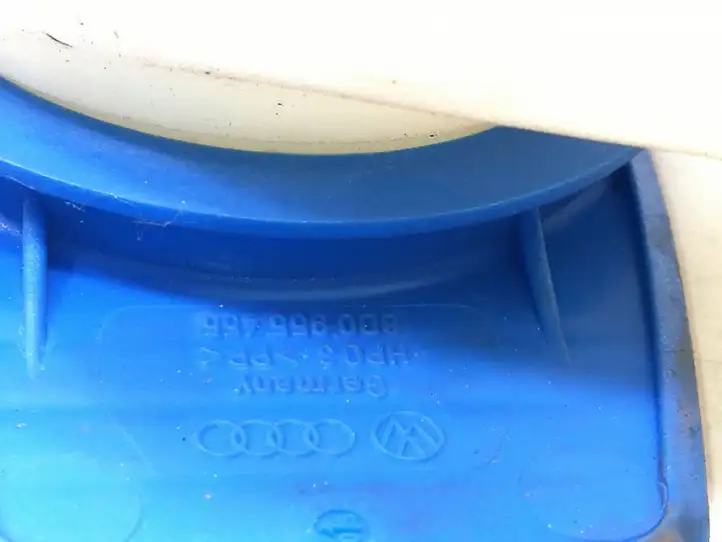 Audi Q7 4L (2005 - 2009) 4L0955463 Горловина бачка омывателя — фото 3