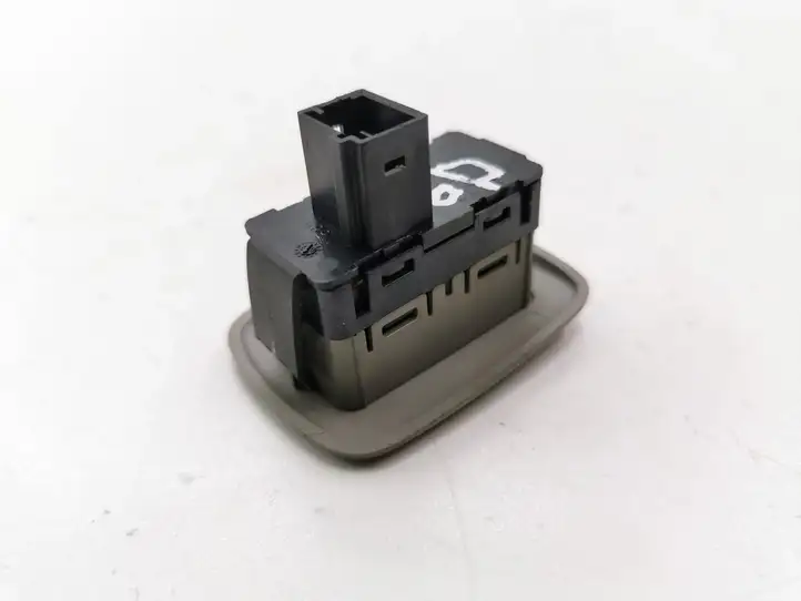 Citroen C5 (2008 - 2017) 96623726ZW Кнопка стеклоподъемников — фото 7
