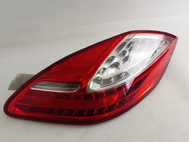 Porsche Panamera (970) (2009 - 2013) 97063141603 Задний фонарь в кузове — фото 2