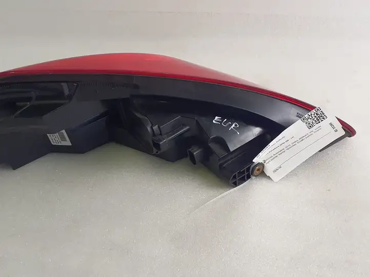 Porsche Panamera (970) (2009 - 2013) 97063141603 Задний фонарь в кузове — фото 4
