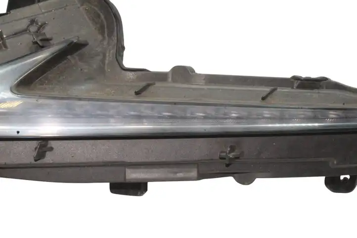 Lexus IS III XE30 (2010 - 2013) Дневные ходовые огни (LED) — фото 3