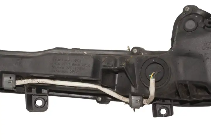 Lexus IS III XE30 (2010 - 2013) Дневные ходовые огни (LED) — фото 6
