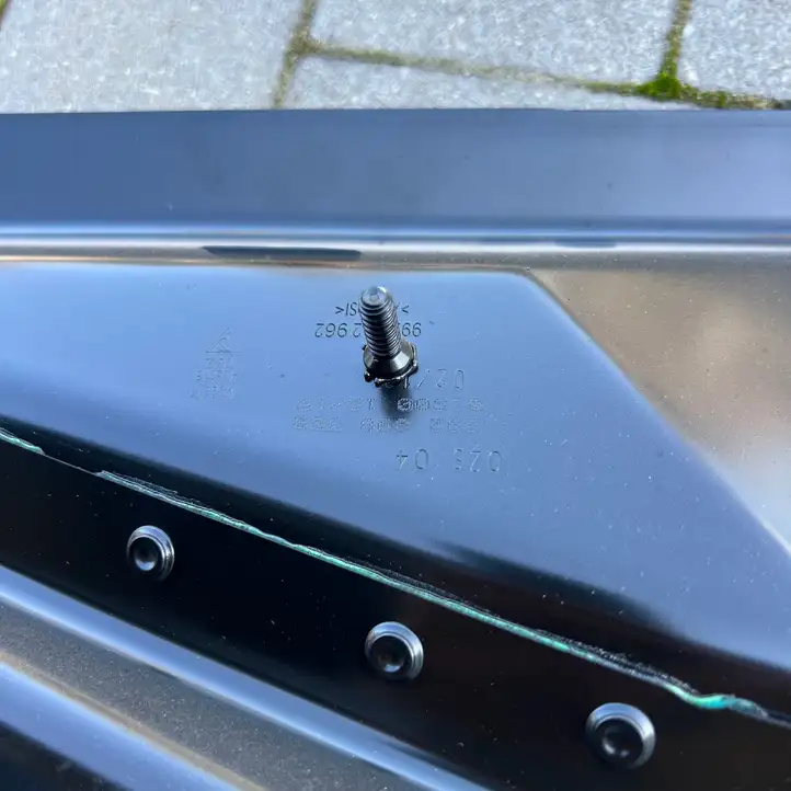 Porsche 911 992 (2019 - ) 992898338 Крепление крыла — фото 4