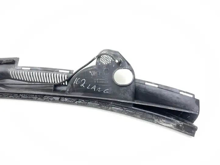 Jaguar XK - XKR (2006 - 2009) 6W83021B42AB Жабо стеклоочистителей — фото 9