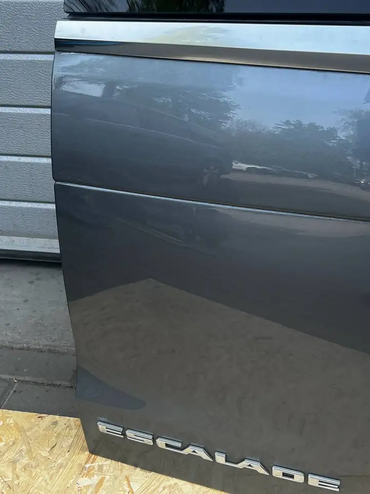 Cadillac Escalade IV (2014 - 2019) 22756788 Крышка багажника — фото 3