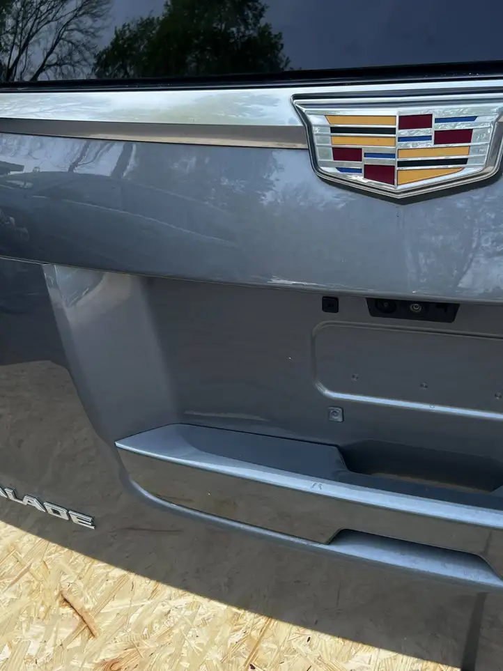Cadillac Escalade IV (2014 - 2019) 22756788 Крышка багажника — фото 49