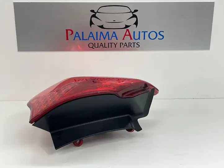 Peugeot 3008 I (2008 - 2015) 9683460880 Стекло заднего фонаря — фото 4
