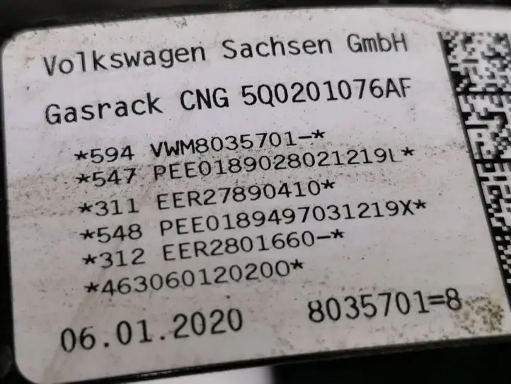 Volkswagen Golf VII (2013 - 2019) 5q0201076af Кронштейн топливного бака — фото 5