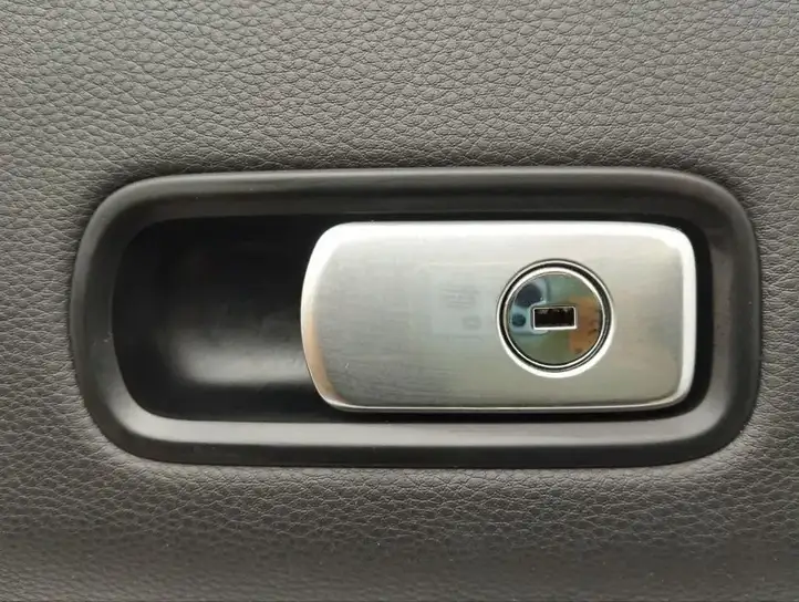 Porsche Panamera (971) (2016 - 2020) 971857095 Бардачок в сборе — фото 2