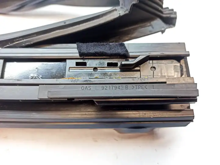 Volkswagen Eos (2010 - 2015) 1Q0871898 Петля крыши — фото 4