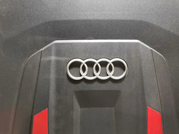 Audi Q7 4M (2019 - ) 4M0133849AC Крышка двигателя декоративная — фото 5