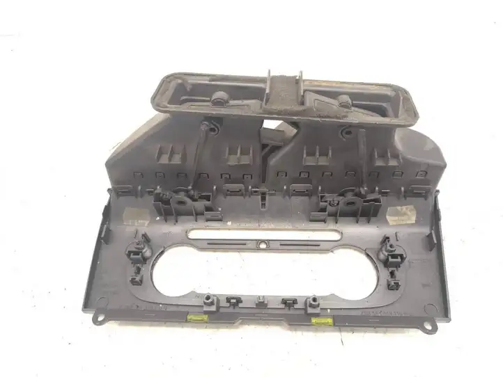 Seat Altea XL (2004 - 2015) 5P1819110P Отделка блока климат-контроля — фото 4