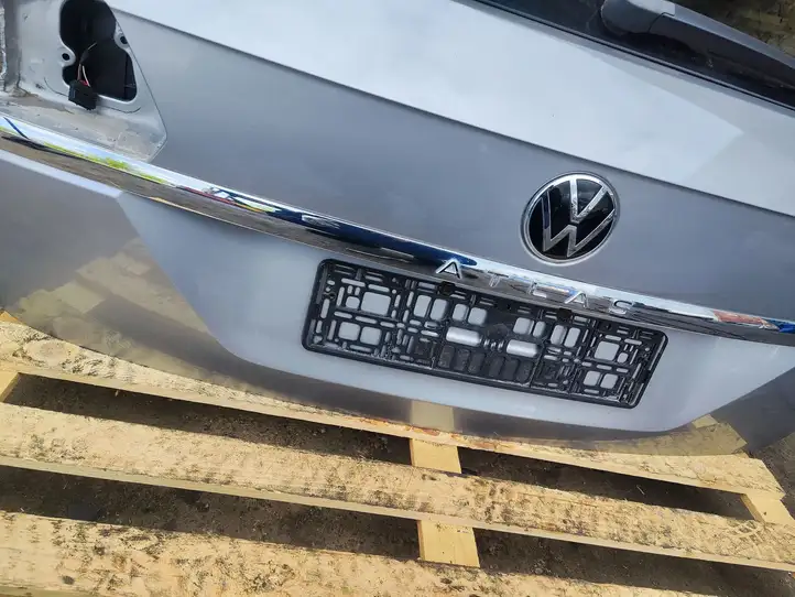 Volkswagen Atlas Cross Sport (2020 - ) Крышка багажника — фото 14