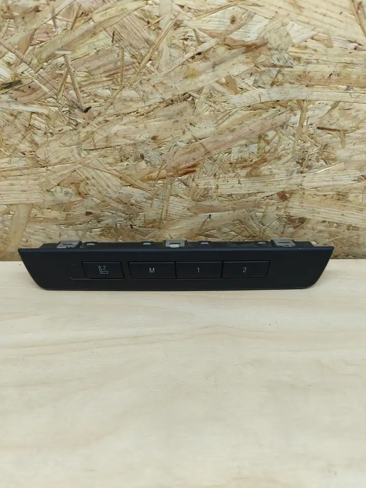 BMW 7 F01 (2008 - 2016) 9215738 Включатель (включатели) памяти — фото 1