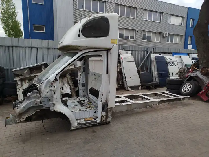 Ford Transit (2013 - 2017) Кузов — фото 1