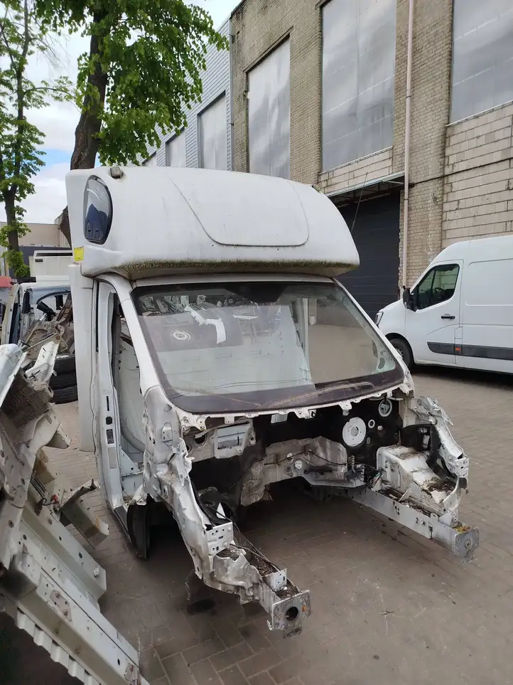 Ford Transit (2013 - 2017) Кузов — фото 3