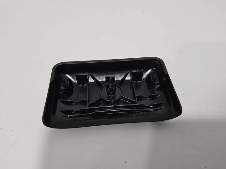 Toyota Sienna XL40 IV (2021 - ) 5859508030 Клипса крепления коврика — фото 2