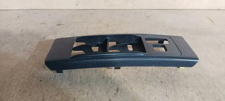 Toyota Corolla Verso AR10 (2004 - 2009) 742320F010 Накладка кнопки стеклоподъемника — фото 11