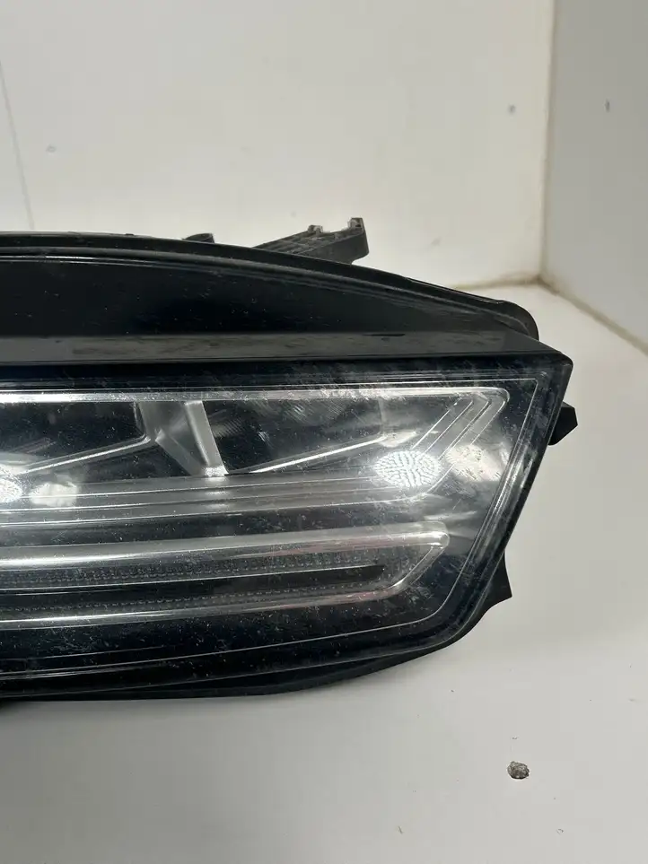 Audi A7 S7 4G (2014 - 2018) 4G8941034J Передняя фара — фото 3