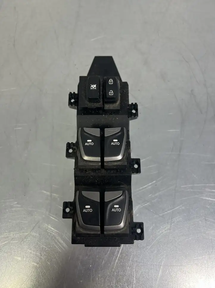 Hyundai Santa Fe (2012 - 2015) 935702W620 Блок кнопок стеклоподъемников — фото 1