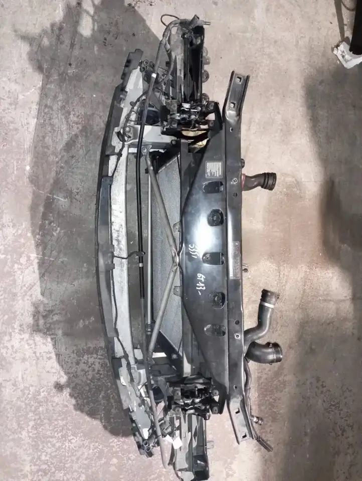 BMW 5 GT F07 (2010 - 2017) 51647183851 Верхняя панель радиатора — фото 6