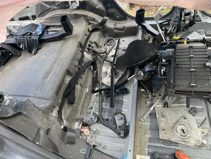 Tesla Model S (2016 - 2021) Кузов — фото 9