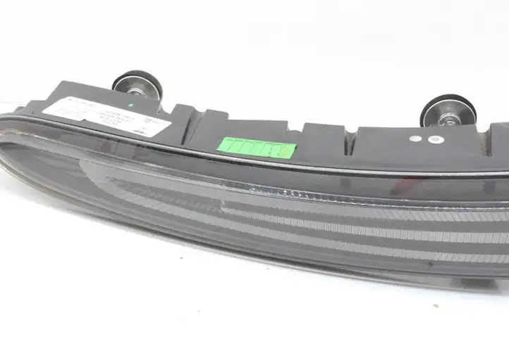 Aston Martin Vantage IV (2017 - ) KY6313405DD Задний фонарь в кузове — фото 5