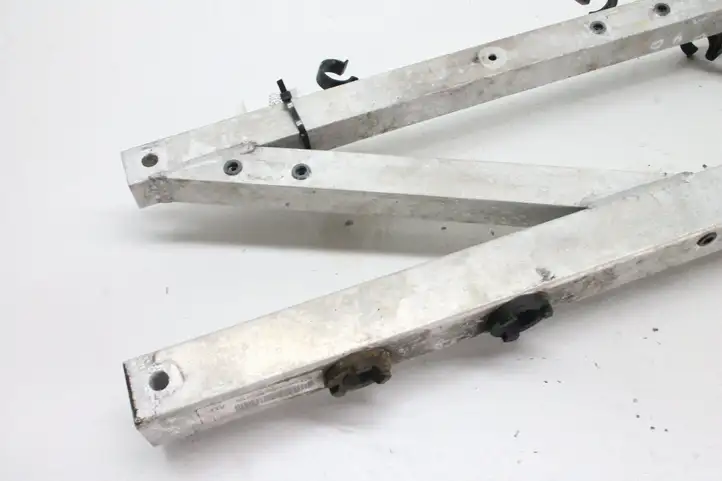 Aston Martin Vantage IV (2017 - ) KY63101A70AC Другая часть кузова — фото 2