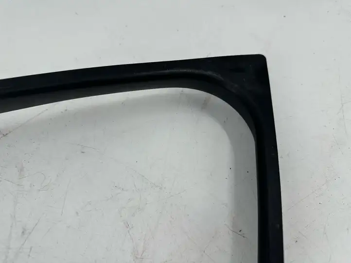 BMW 1 F20 F21 (2011 - 2019)  7270760  Рамка стекла передней двери