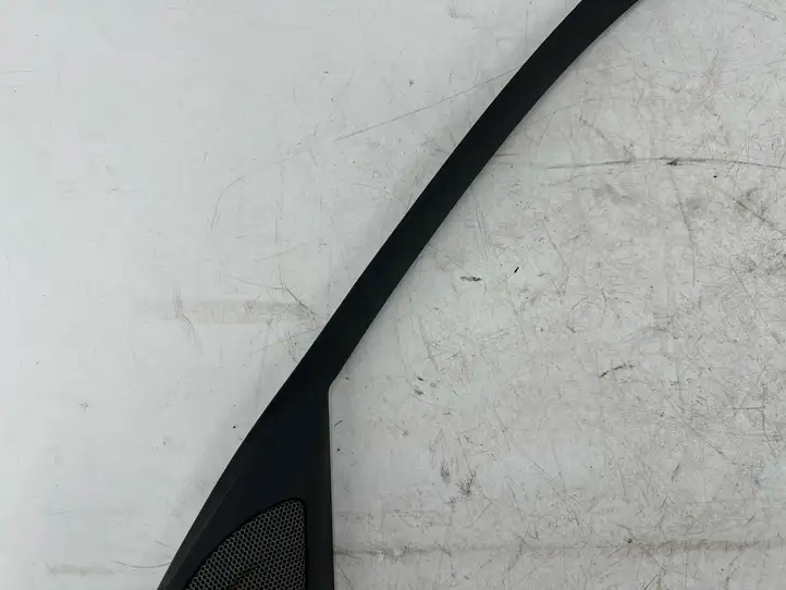 BMW 1 F20 F21 (2011 - 2019)  7270760  Рамка стекла передней двери