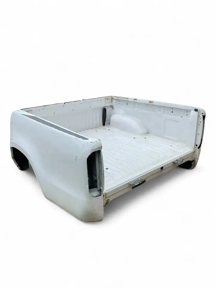 Mercedes-Benz W470    Кузов