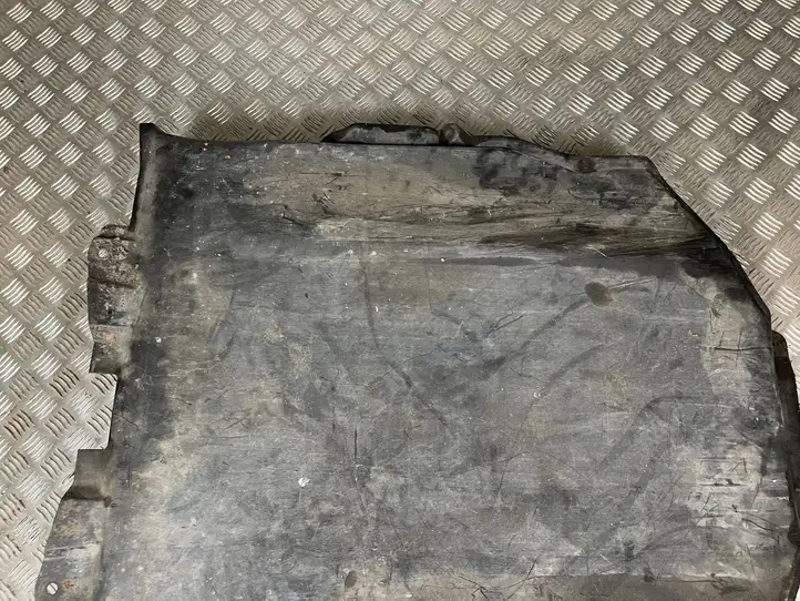 Mercedes-Benz S W220   2205241325 Защита днища