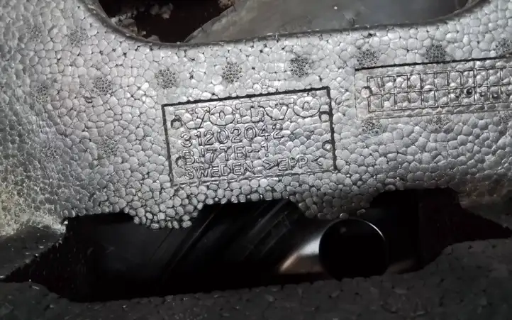 Volvo V70 (2007 - 2013) 31280278 Кронштейн запасного колеса — фото 3