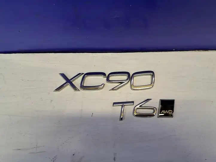 Volvo XC90 (2014 - 2019) 31333651 Эмблема модели — фото 2