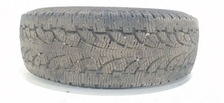 Mercedes-Benz Sprinter W901 W902 W903 W904 (1995 - 2007) Зимняя шина C шипованная R16 — фото 1